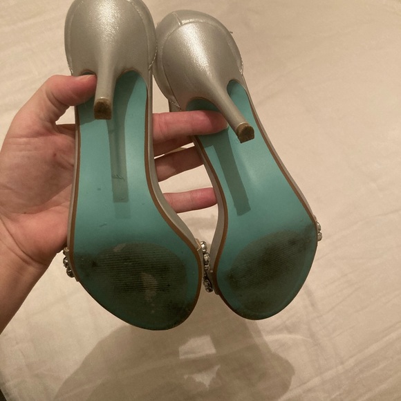 Betsy Johnson Sandals - Picture 5 of 5